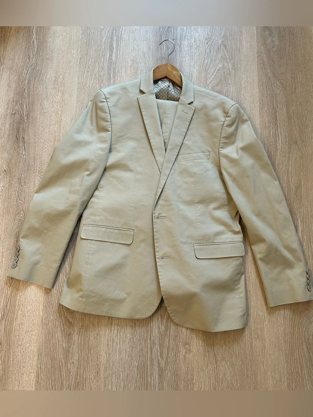 Bar III Tan Cotton Stretch Slim Suit 42R 34x32